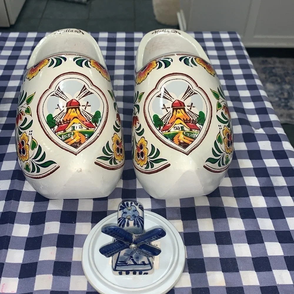 Holland wooden shoes